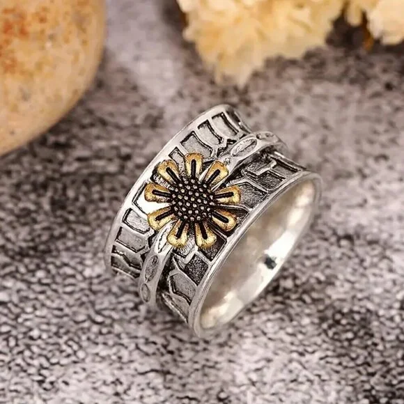 Sunflower / Daisy / Flower Boho Two Tone Ring #1355 - Picture 12 of 12